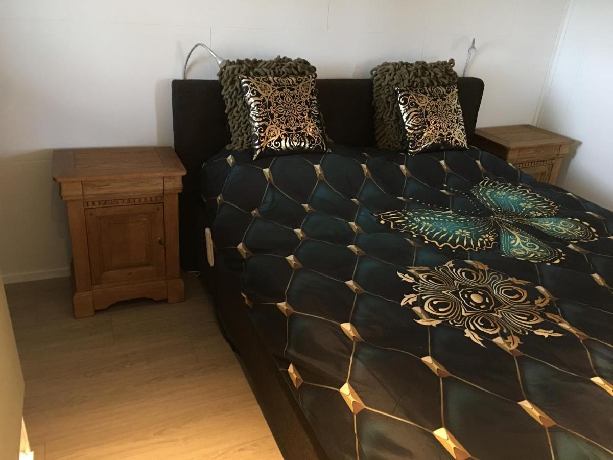 Hotel Glamping Aan De Thoolse Kust Poortvliet Esterno foto